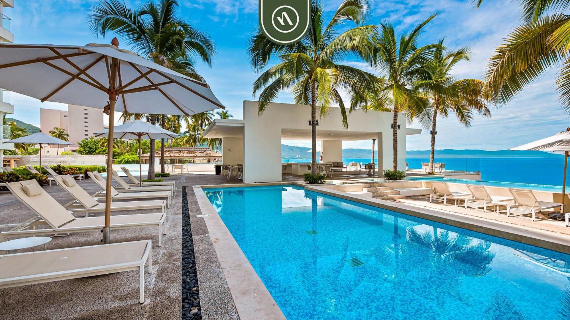 Oceanview Studio - King Bed - Pools - Beachclub Puerto Vallarta Buitenkant foto